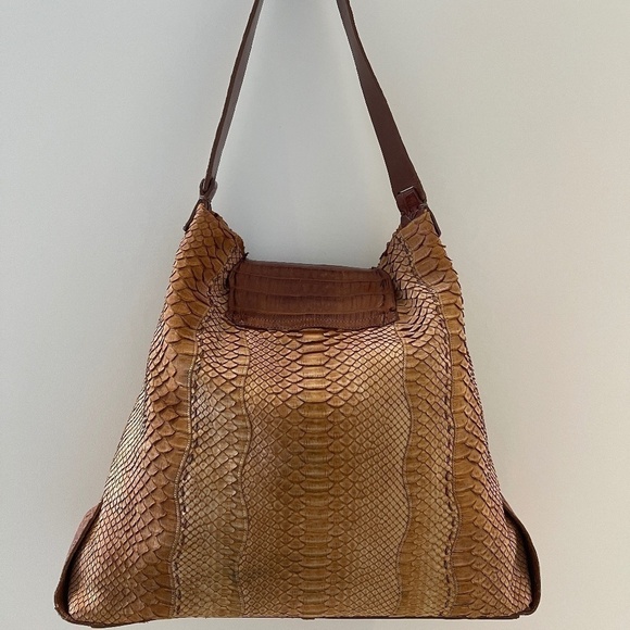 AUTHENTIC CARLOS FALCHI HAND BAG - Picture 2 of 6